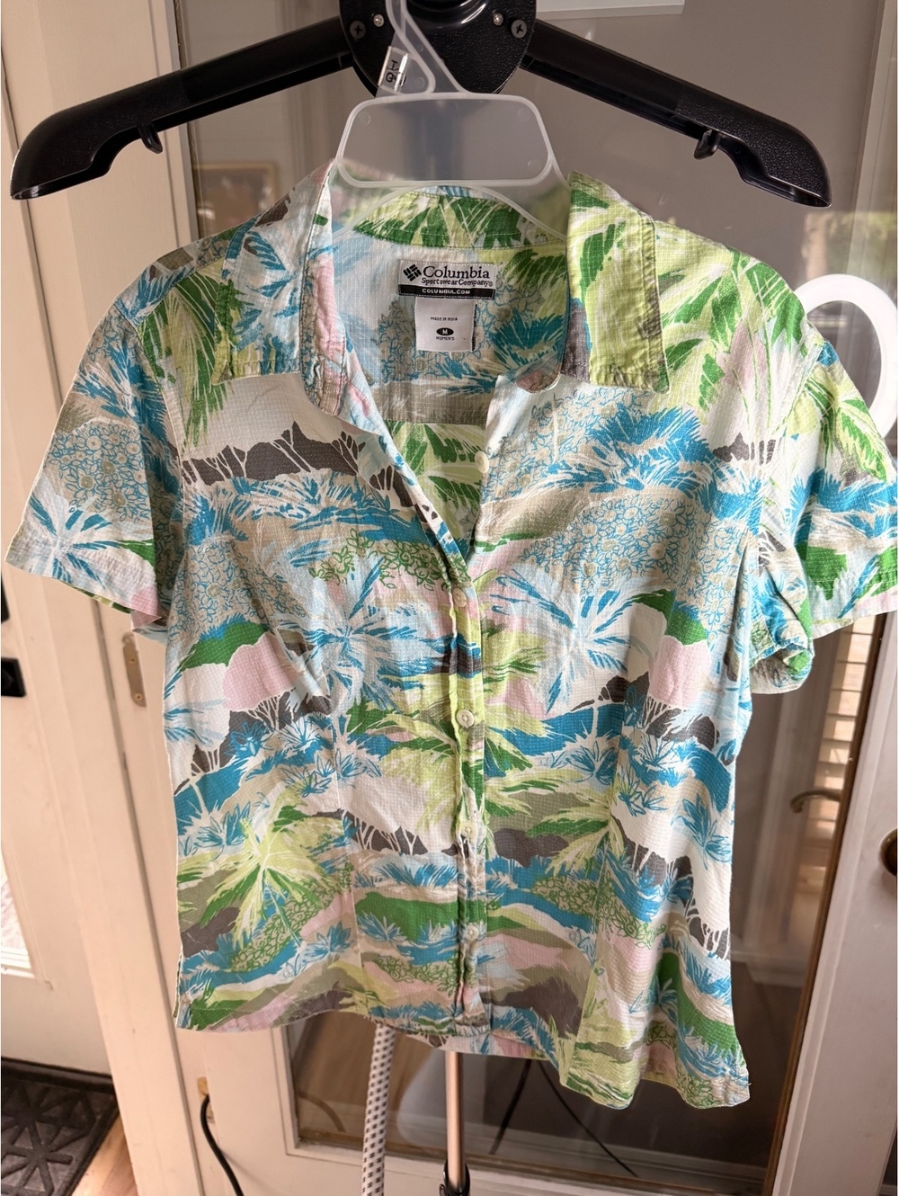 VTG Columbia Tropical Print Short Sleeve Button Front Shirt